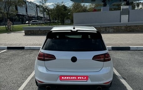 Volkswagen Golf GTI VII, 2014 год, 2 650 000 рублей, 8 фотография