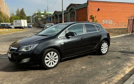 Opel Astra J, 2011 год, 785 000 рублей, 9 фотография