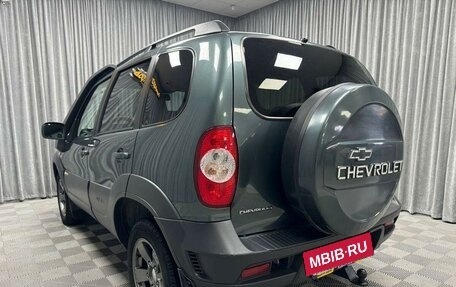 Chevrolet Niva I рестайлинг, 2017 год, 899 000 рублей, 13 фотография