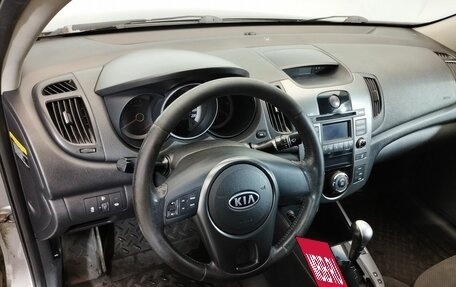 KIA Cerato III, 2010 год, 617 000 рублей, 12 фотография