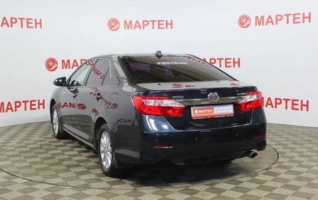 Toyota Camry, 2012 год, 1 609 000 рублей, 7 фотография