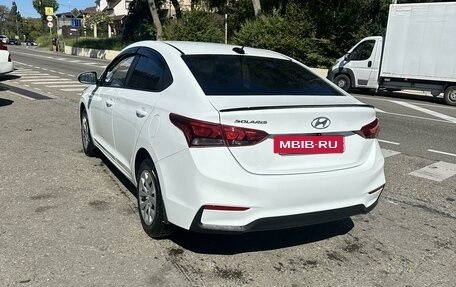 Hyundai Solaris II рестайлинг, 2018 год, 1 310 000 рублей, 2 фотография