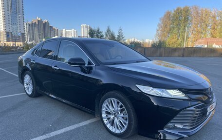 Toyota Camry, 2018 год, 3 000 000 рублей, 8 фотография