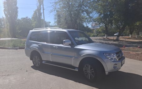 Mitsubishi Pajero IV, 2011 год, 2 025 000 рублей, 3 фотография