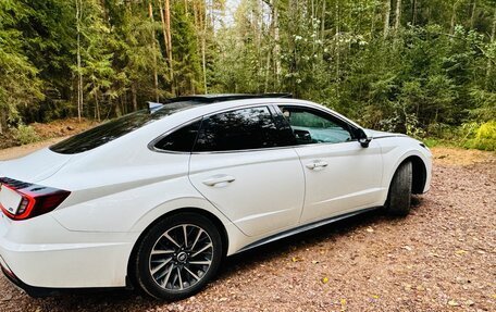 Hyundai Sonata VIII, 2019 год, 2 600 000 рублей, 23 фотография