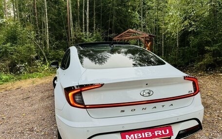 Hyundai Sonata VIII, 2019 год, 2 600 000 рублей, 30 фотография