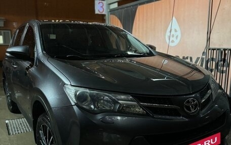 Toyota RAV4, 2013 год, 2 300 000 рублей, 3 фотография