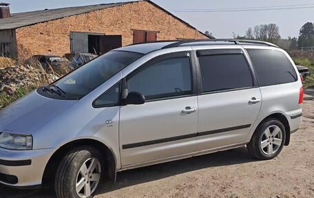 SEAT Alhambra II рестайлинг, 2007 год, 1 050 000 рублей, 2 фотография