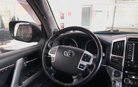 Toyota Land Cruiser 200, 2014 год, 4 078 000 рублей, 8 фотография