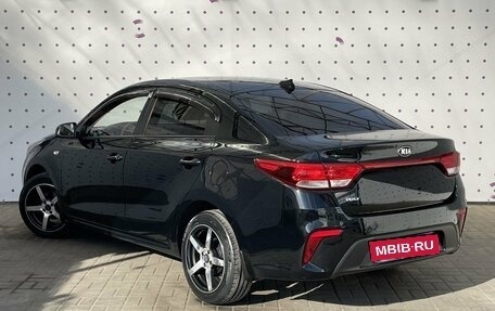 KIA Rio IV, 2018 год, 1 570 000 рублей, 6 фотография