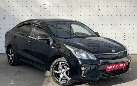 KIA Rio IV, 2018 год, 1 570 000 рублей, 2 фотография