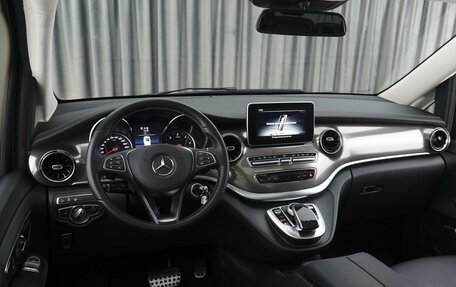 Mercedes-Benz V-Класс, 2019 год, 7 999 000 рублей, 6 фотография