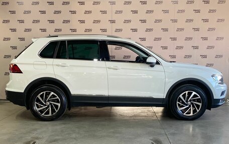 Volkswagen Tiguan II, 2018 год, 2 550 000 рублей, 4 фотография