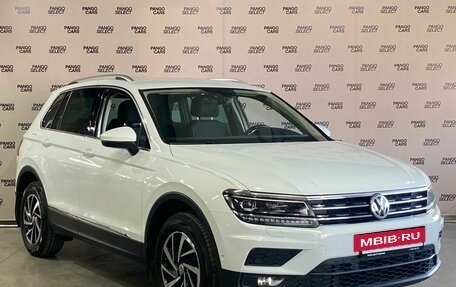 Volkswagen Tiguan II, 2018 год, 2 550 000 рублей, 3 фотография