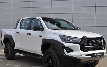 Toyota Hilux VIII, 2024 год, 7 350 000 рублей, 2 фотография