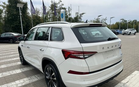 Skoda Kodiaq I, 2024 год, 5 650 000 рублей, 5 фотография