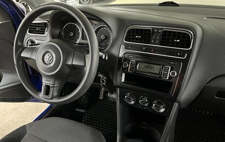 Volkswagen Polo VI (EU Market), 2010 год, 648 000 рублей, 12 фотография