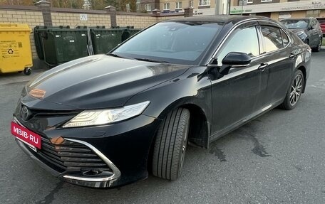 Toyota Camry, 2022 год, 4 800 000 рублей, 3 фотография