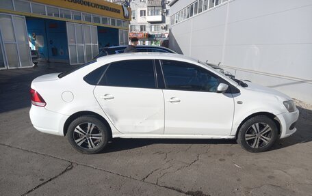 Volkswagen Polo VI (EU Market), 2013 год, 480 000 рублей, 2 фотография