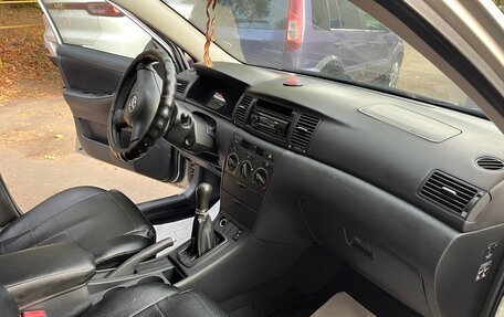 Toyota Corolla, 2005 год, 799 000 рублей, 13 фотография