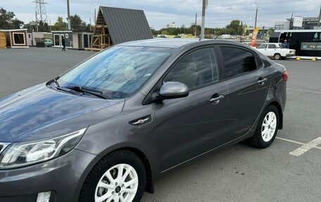 KIA Rio III рестайлинг, 2013 год, 1 050 000 рублей, 7 фотография