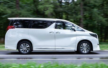 Toyota Alphard III, 2016 год, 5 300 000 рублей, 11 фотография