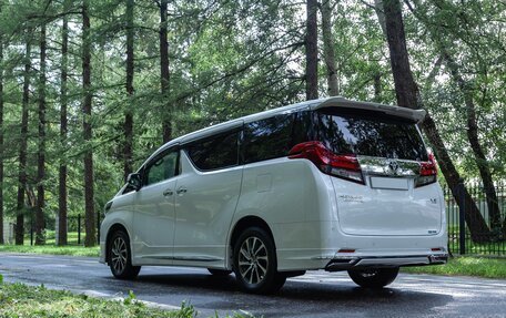 Toyota Alphard III, 2016 год, 5 300 000 рублей, 32 фотография