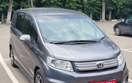 Honda Freed I, 2012 год, 1 330 000 рублей, 5 фотография