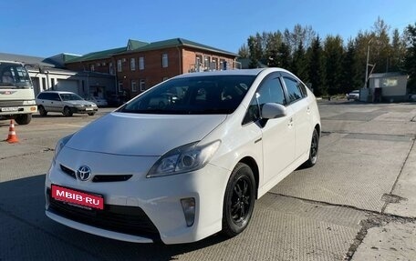 Toyota Prius, 2013 год, 1 450 000 рублей, 1 фотография