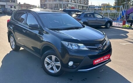 Toyota RAV4, 2013 год, 1 890 000 рублей, 5 фотография