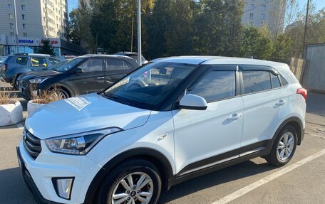 Hyundai Creta I рестайлинг, 2018 год, 1 900 000 рублей, 2 фотография