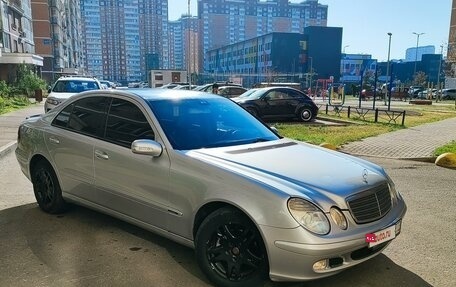 Mercedes-Benz E-Класс, 2002 год, 665 000 рублей, 3 фотография