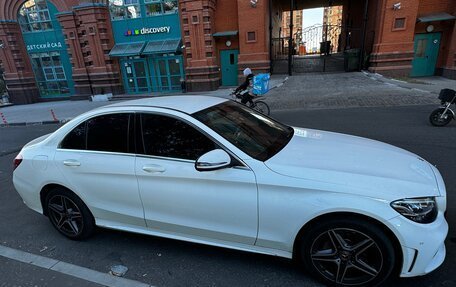 Mercedes-Benz C-Класс, 2019 год, 3 100 000 рублей, 4 фотография