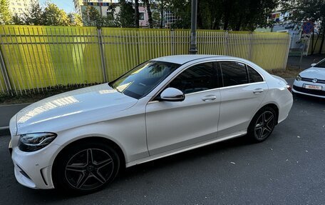 Mercedes-Benz C-Класс, 2019 год, 3 100 000 рублей, 5 фотография