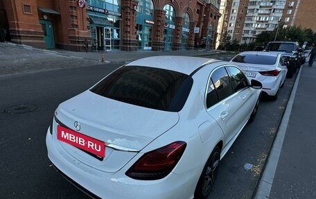 Mercedes-Benz C-Класс, 2019 год, 3 100 000 рублей, 2 фотография