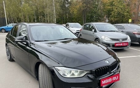 BMW 3 серия, 2014 год, 1 950 000 рублей, 2 фотография