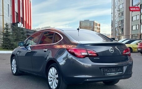 Opel Astra J, 2013 год, 880 000 рублей, 9 фотография