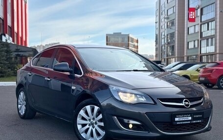 Opel Astra J, 2013 год, 880 000 рублей, 4 фотография