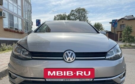 Volkswagen Golf VII, 2018 год, 2 490 000 рублей, 2 фотография