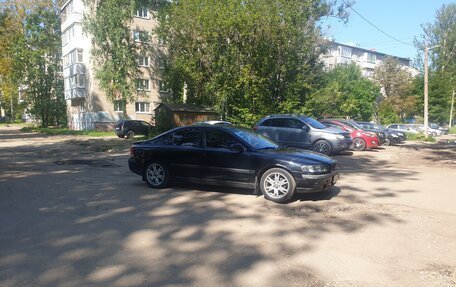 Volvo S60 III, 2002 год, 385 000 рублей, 1 фотография