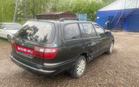 Toyota Caldina, 1993 год, 250 000 рублей, 3 фотография