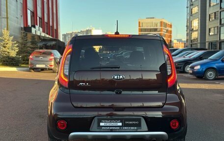 KIA Soul II рестайлинг, 2017 год, 1 400 000 рублей, 8 фотография