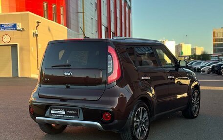 KIA Soul II рестайлинг, 2017 год, 1 400 000 рублей, 6 фотография