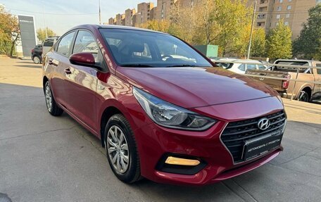 Hyundai Solaris II рестайлинг, 2017 год, 1 260 000 рублей, 3 фотография