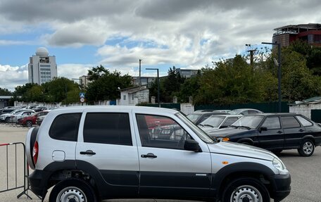 Chevrolet Niva I рестайлинг, 2009 год, 537 000 рублей, 13 фотография