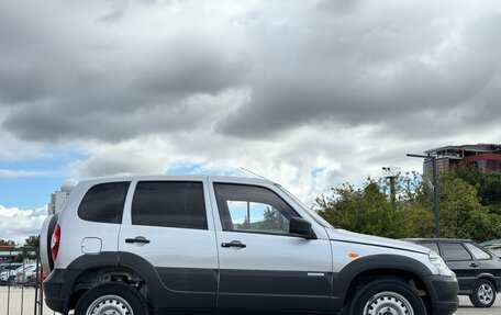 Chevrolet Niva I рестайлинг, 2009 год, 537 000 рублей, 12 фотография