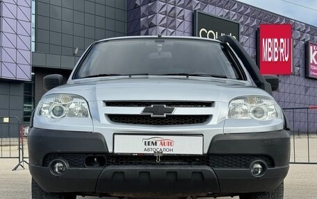 Chevrolet Niva I рестайлинг, 2009 год, 537 000 рублей, 3 фотография