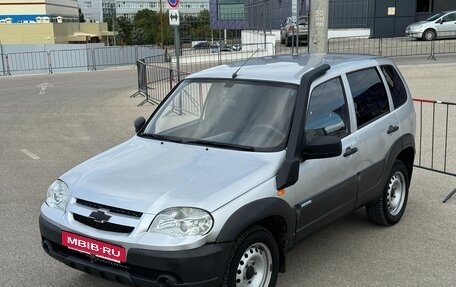 Chevrolet Niva I рестайлинг, 2009 год, 537 000 рублей, 11 фотография