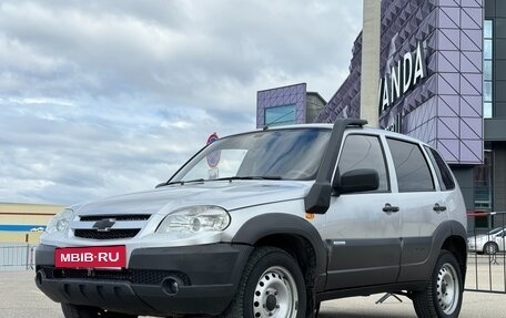 Chevrolet Niva I рестайлинг, 2009 год, 537 000 рублей, 9 фотография