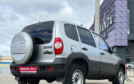 Chevrolet Niva I рестайлинг, 2009 год, 537 000 рублей, 22 фотография